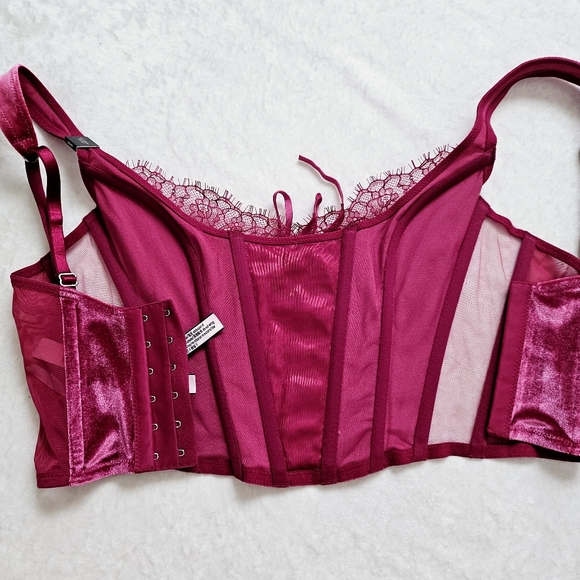 🆕️Victoria's Secret Dream Angels Unlined Lace up Velvet Corset Top XS - Picture 9 of 10